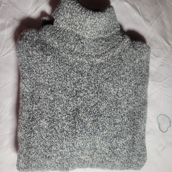 Brooks Brothers Vintage Heather Gray Sweater - Picture 3 of 4